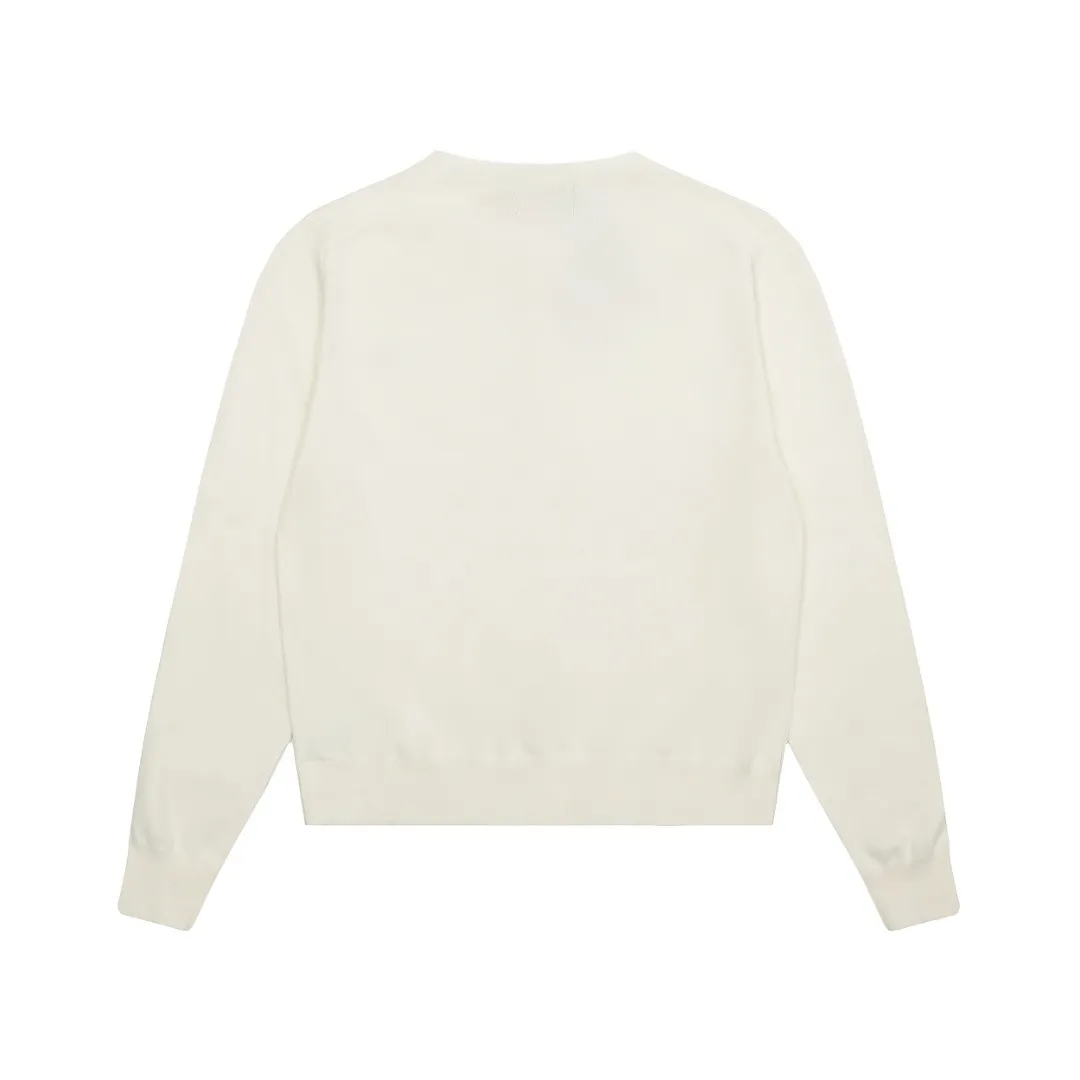 P190 Top quality" Style number: DS010# [Ralph Lauren solid color round neck basic pony embroidered logo knitted cardigan long sleeves] ✅Ralph Lauren Ralph Lauren classic basic versatile jersey cardigan long-sleeved small jacket ✅Main supplier of platform live broadcast wholesale entity ✅ZP quality 1:1 version can scan the code to enter the GF website Counter quality ✅Detailed quality is the only one in Guangzhou Imported quality cotton yarn focuses on high-end and cost-effective Needless to say good quality. ✅The version is restored to the original. Loose, comfortable and stress-free. Simple is high-end. Classic is timeless. ✅The upper body is simple and easy to match. A must-have for goddess ootd. Good-looking clothes are never picky. A must-have in the goddess’ wardrobe. Size: S-XL. Color: off-white, light blue, pink, khaki, military green, gray, navy blue, black, Chinese red, mint green.